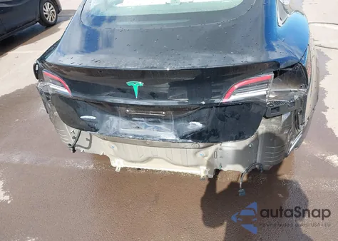 2019 Tesla Model 3 Long Range/Mid Range/Standard Range/Standard Range Plus from USA, damaged, VIN 5YJ3E1EA7KF445166